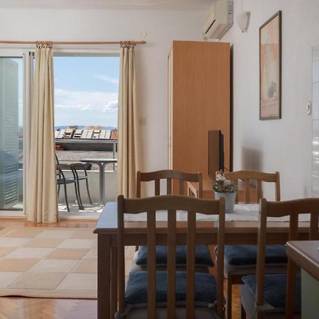 Apartmani Vela Тучепи Екстер'єр фото